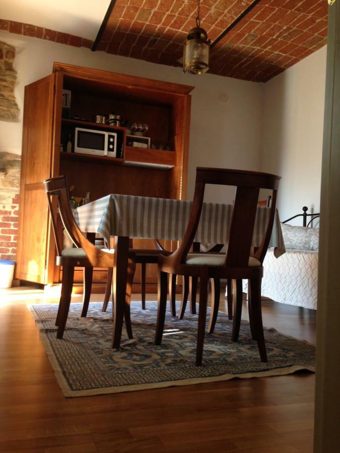 Cascina Maina Villa Diano dʼAlba Eksteriør bilde